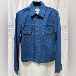 Women’s Wrangler Denim Jean Jacket - Size M